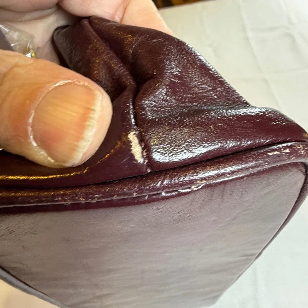 Vintage Burgundy Leather Handbag Top Handle Purse Gold‎ Tone Clasp
